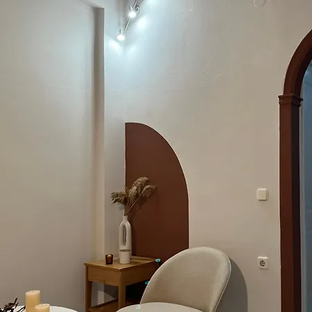 Papadatos Apts With Amazing View - 5mins From The Apartment